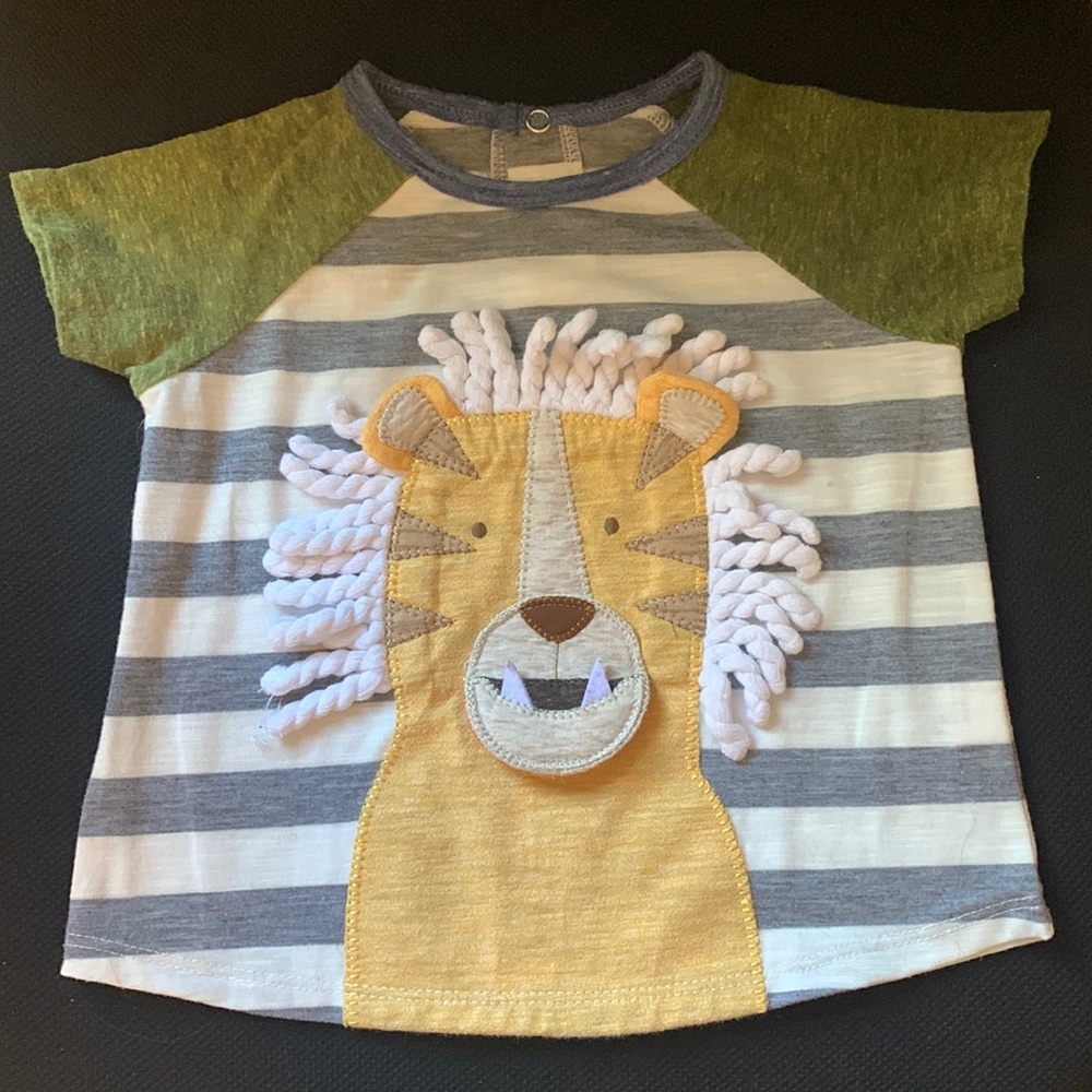Mud Pie 12-18 months lion tee shirt